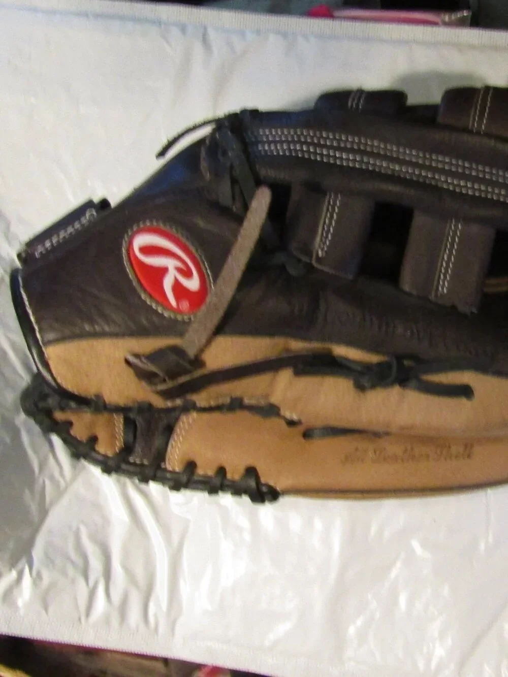 RAWLINGS LEATHER BASEBALL GLOVE R130 13" RENEGADE Code EHBE29 Infield /Outfield - Picture 2 of 6